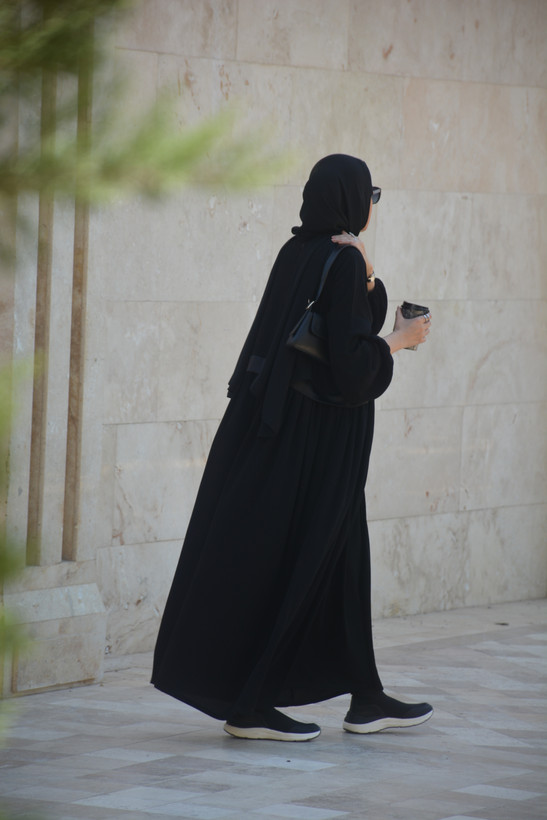عبای جلو بسته کرپ کریشه و ساتن لمه